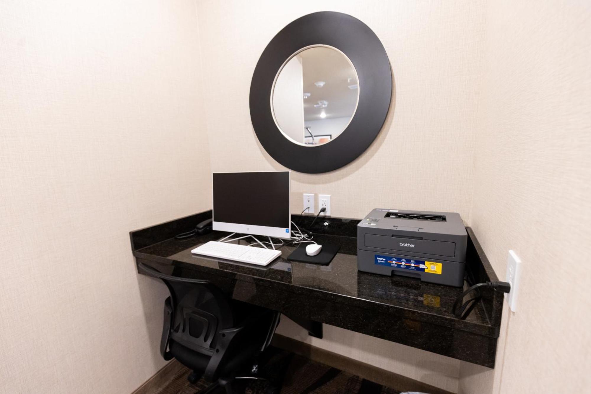 Cobblestone Inn & Suites - Winters Zewnętrze zdjęcie