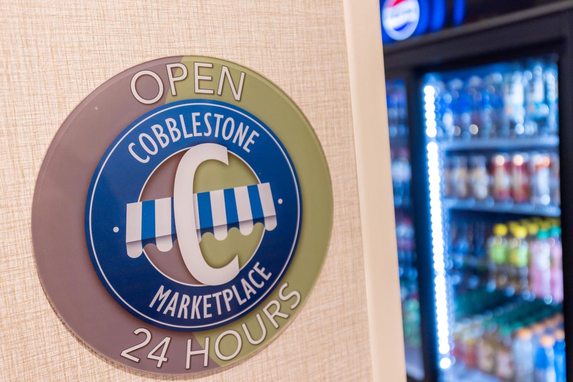Cobblestone Inn & Suites - Winters Zewnętrze zdjęcie